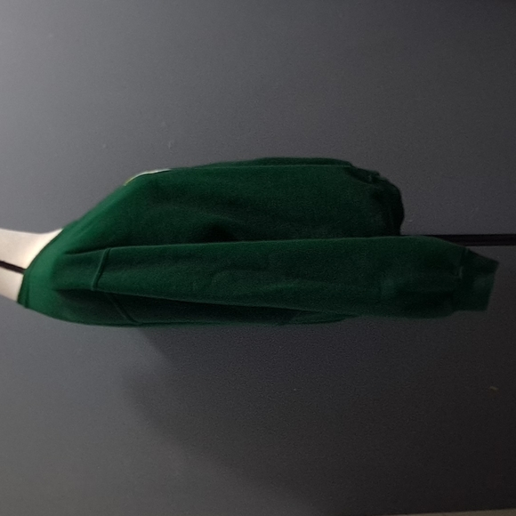 Sweatshirt in dark a green color.crew neck and Angel embroidered snowman… - Picture 8 of 10